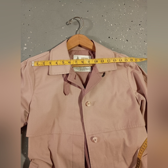 70's London Fog- Women's Form Flattering Mauve Pink Trench Coat w/ Belt- Size SM - Picture 10 of 12